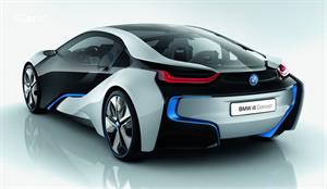 355 اسب بخار تفاوت بین i8 و M3 